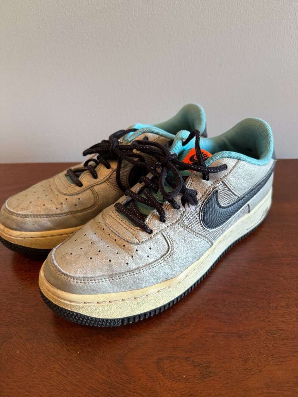 Nike Air Force 1 GS "Sky Nike" Sneakers Youth Size 6.5 White Blue Shoes